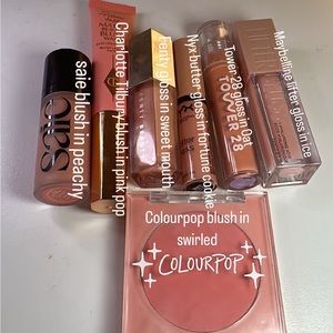 Blush & Lip Gloss Bundle